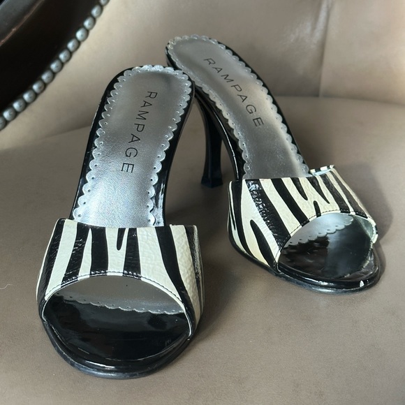 Rampage Zebra Porsha Sandal Heel - Picture 3 of 9